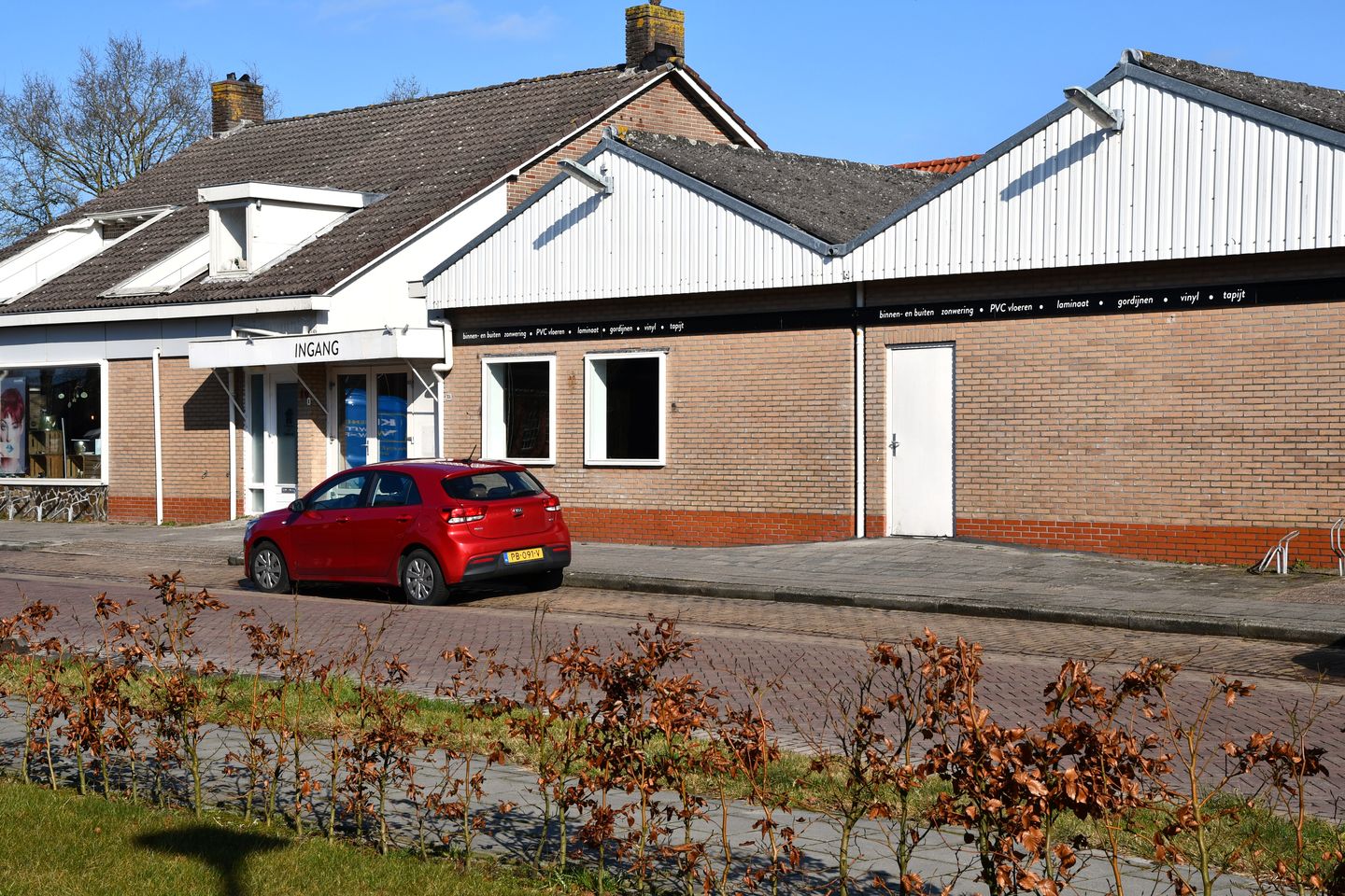 View photo 1 of Dorpsstraat 10-A