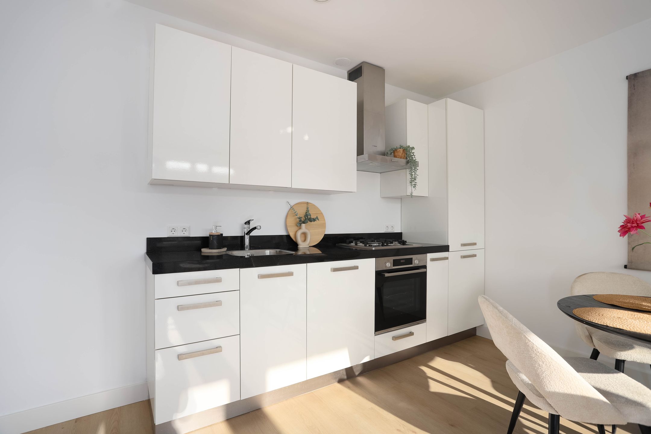 Foto 9 van Amsterdamsestraatweg 831-B