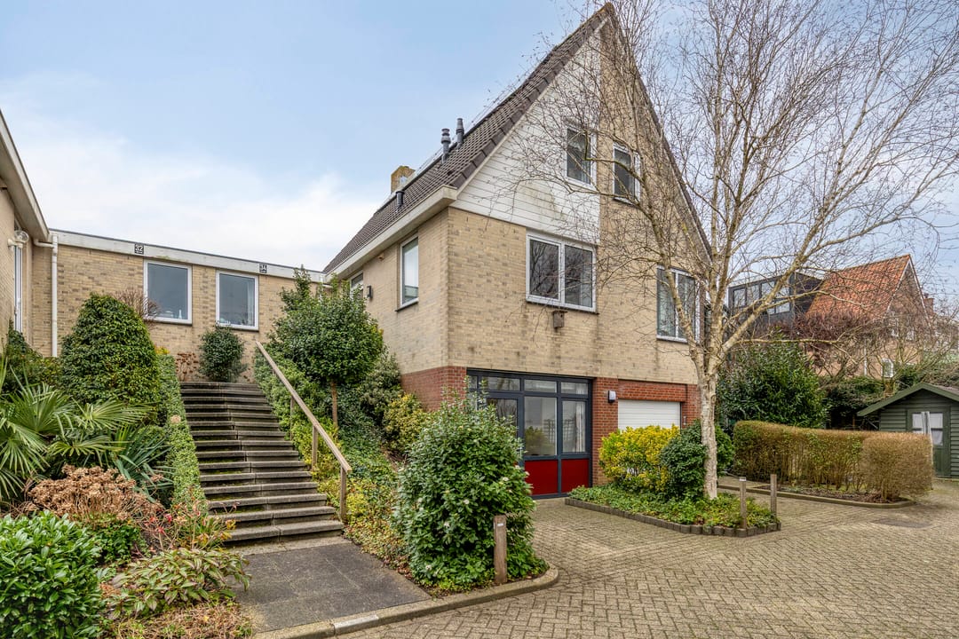 Photo 2 of Westeinde 34