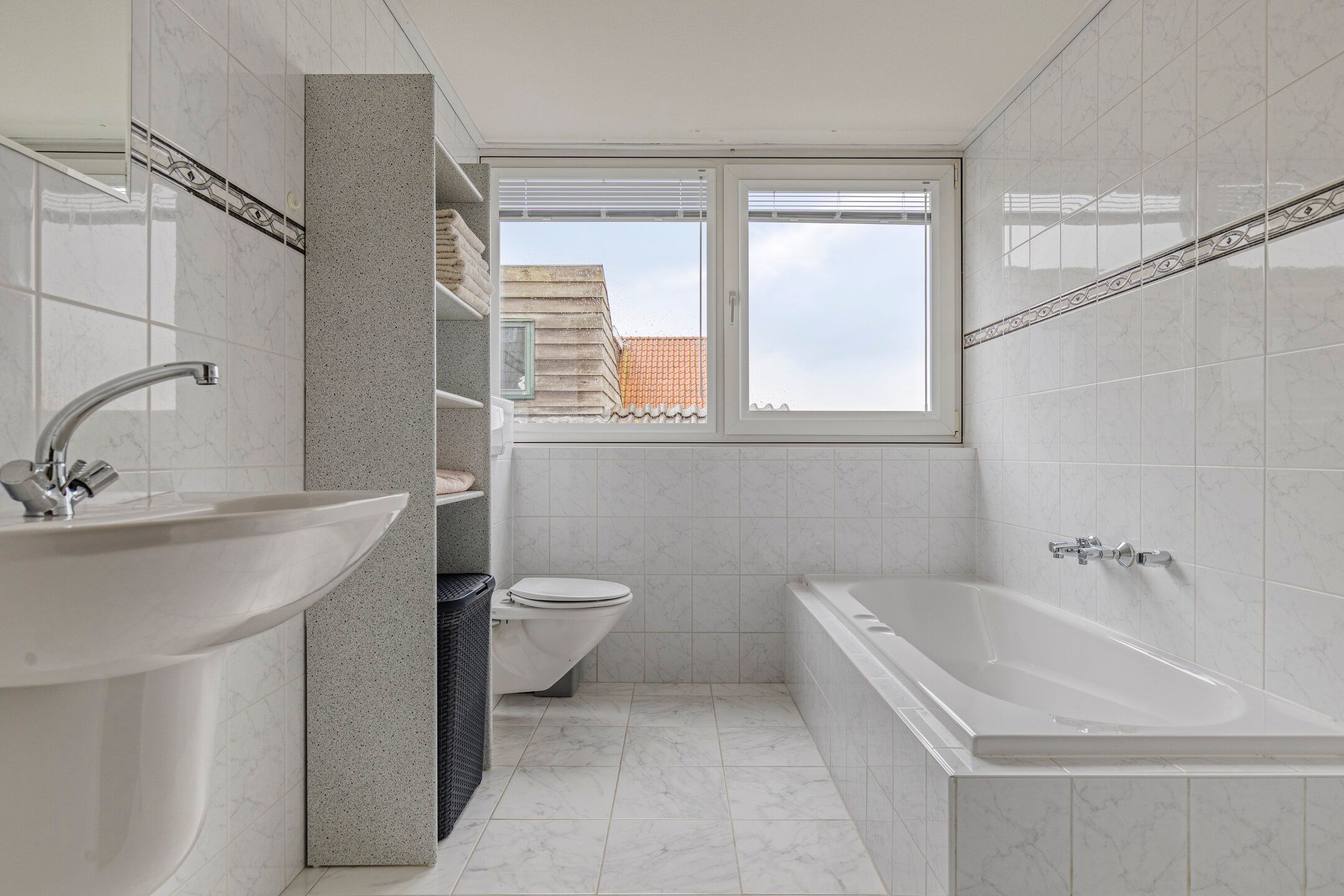 Photo 15 of Westeinde 34