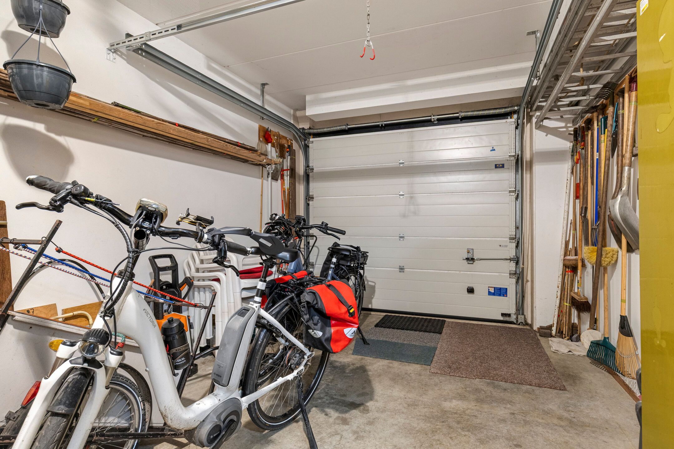 Photo 21 of Westeinde 34