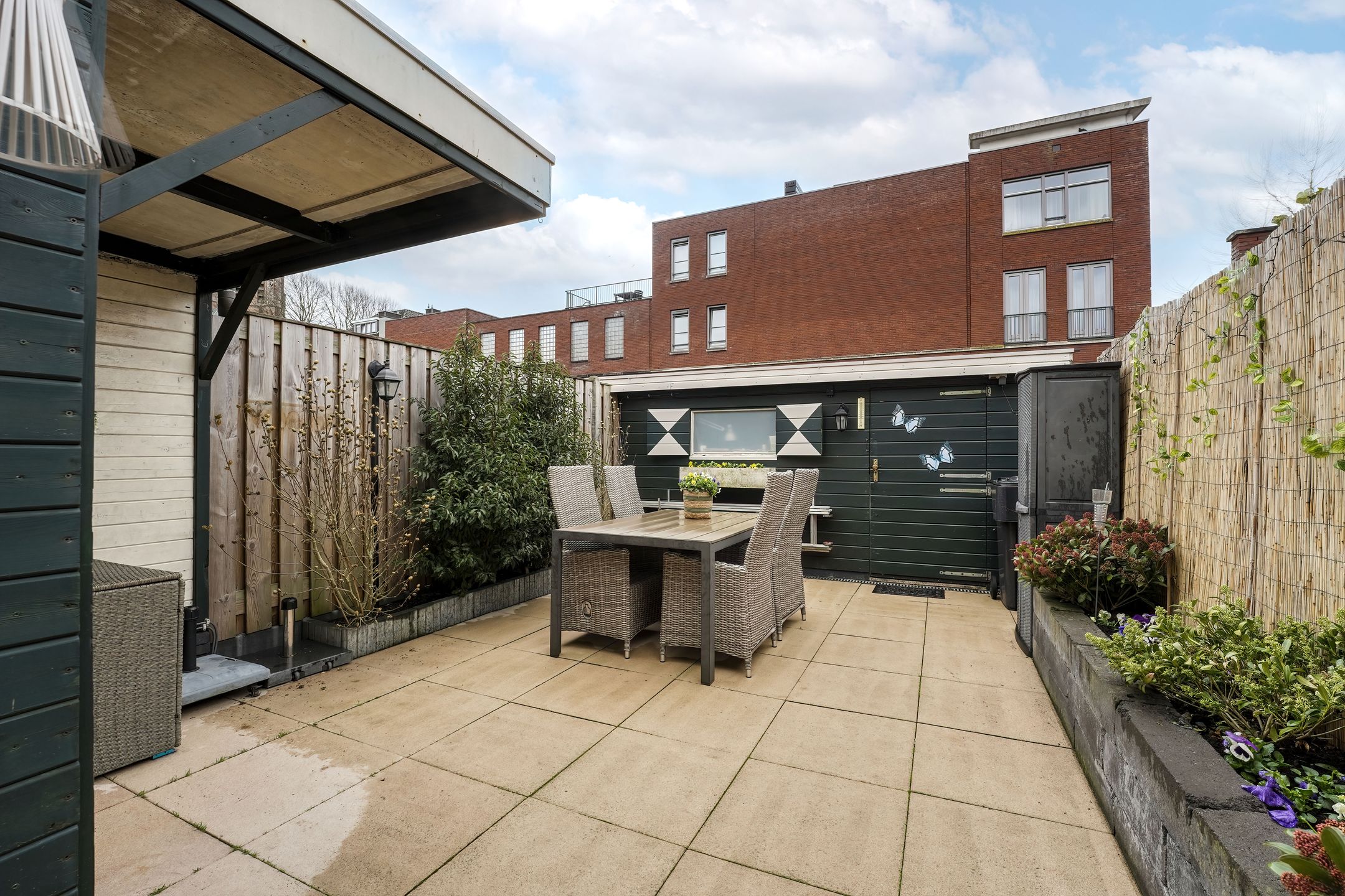 Photo 18 of Erasmusstraat 11