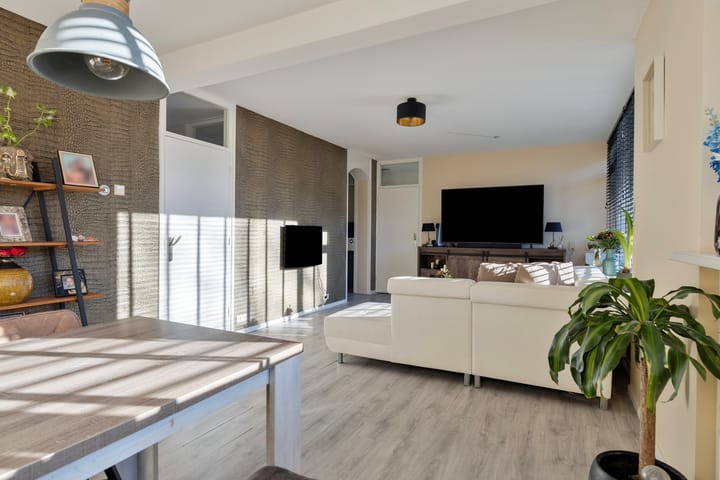 Photo 5 of Mozartstraat 149