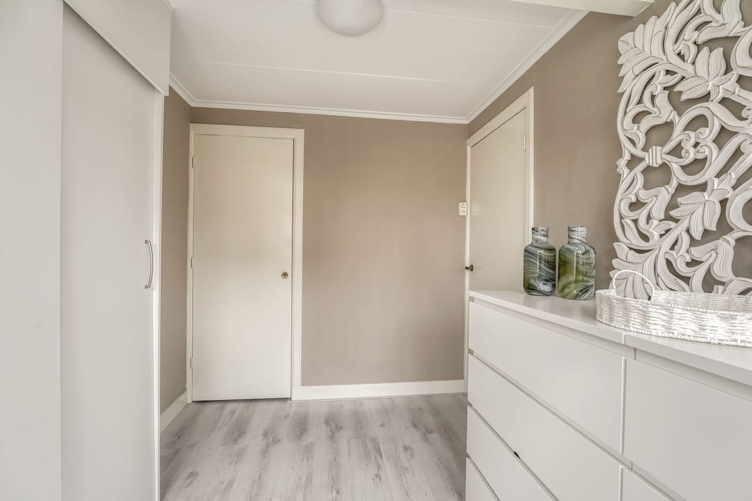 Photo 22 of Erasmusstraat 11