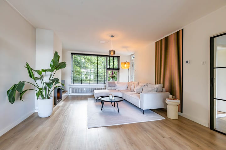 Appartement te koop: Van Iddekingeweg 161, Groningen