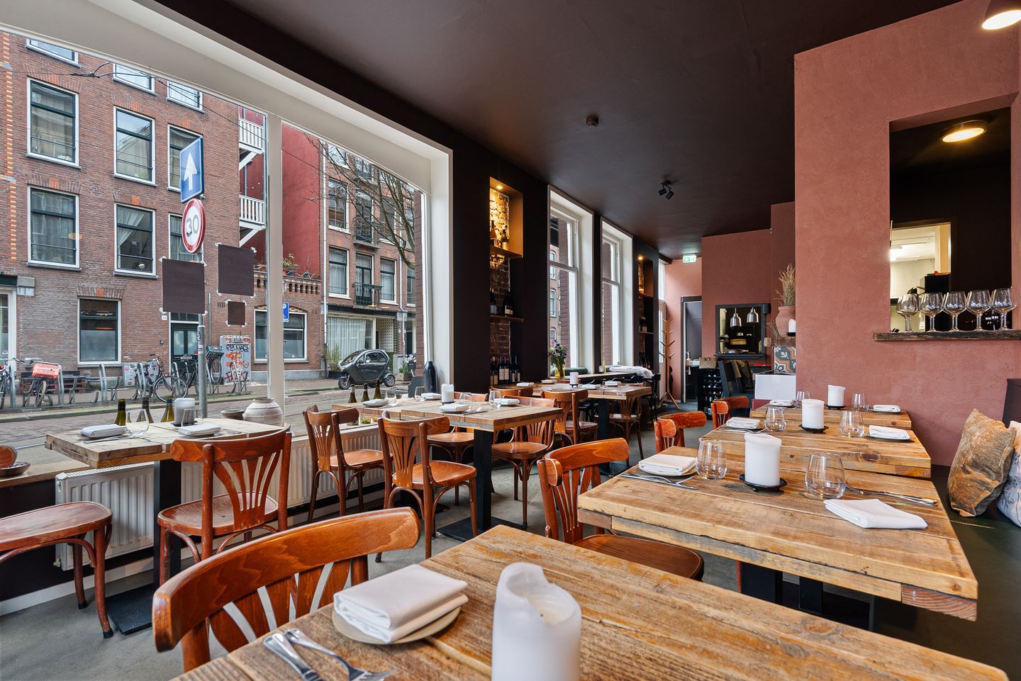 Bekijk foto 4 van Van der Hoopstraat 96-H