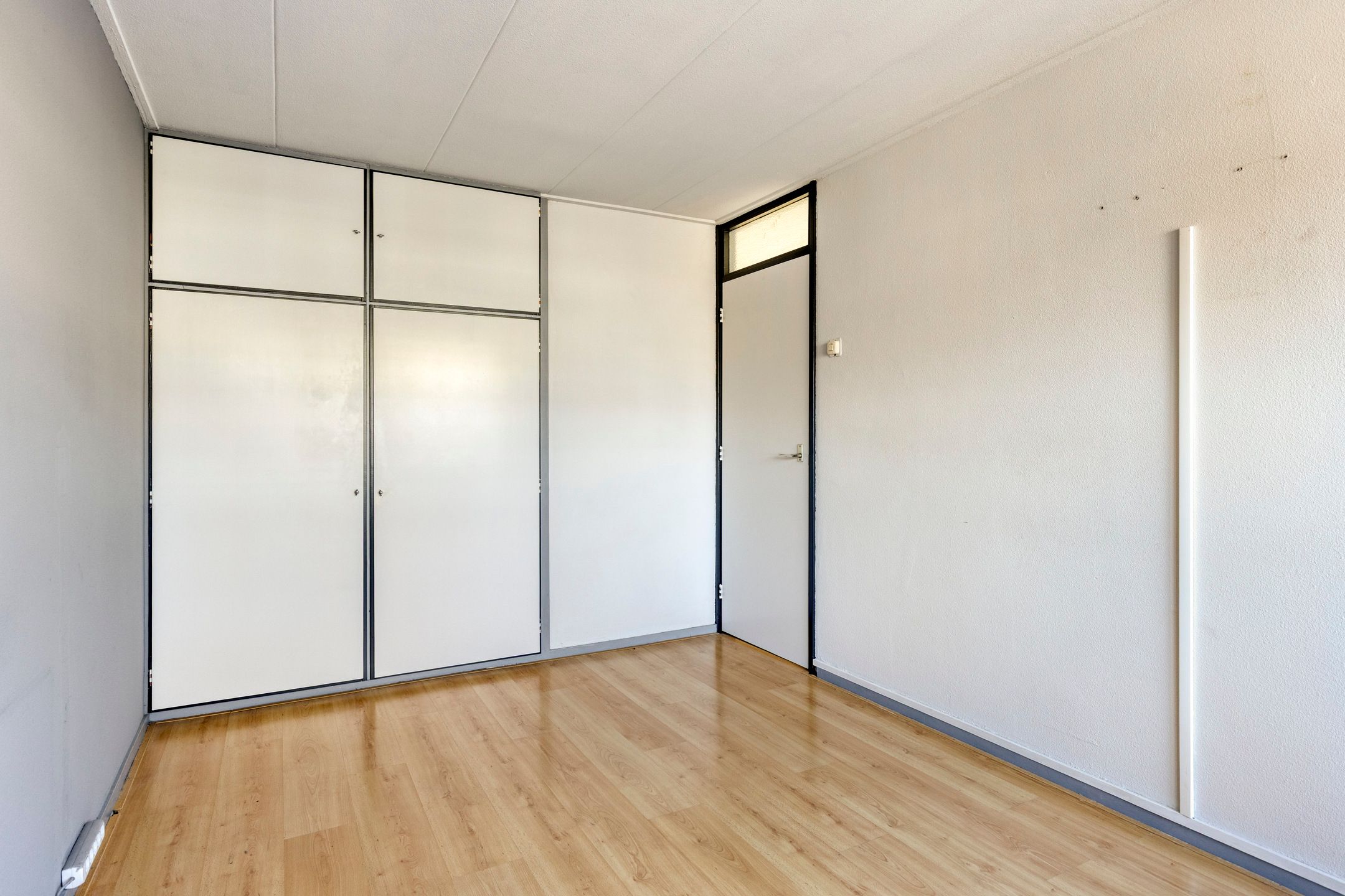 Foto 12 van Van Anrooijstraat 54