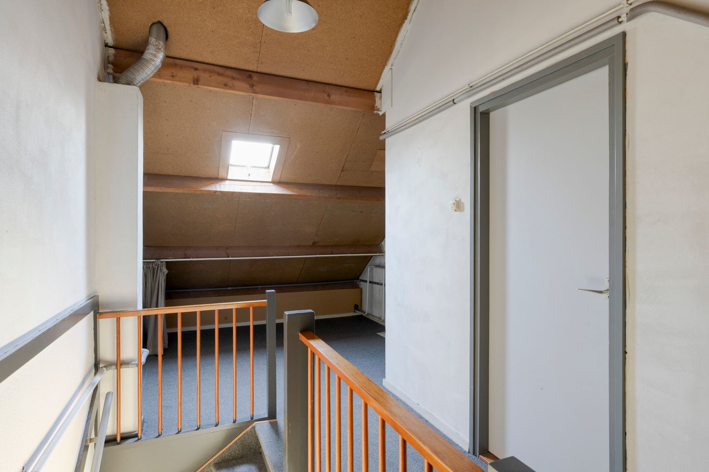 Foto 19 van Van Anrooijstraat 54