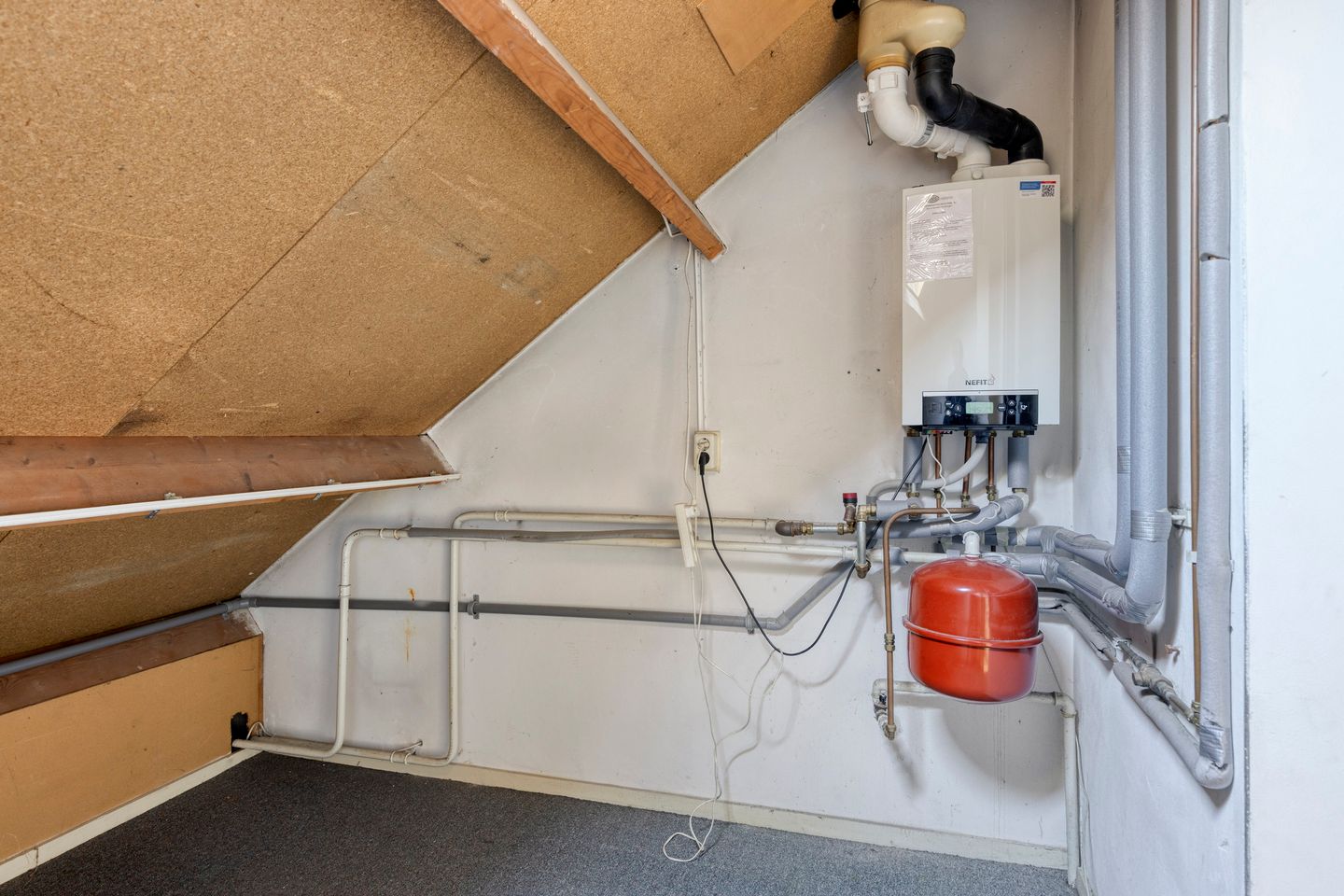 Foto 20 van Van Anrooijstraat 54