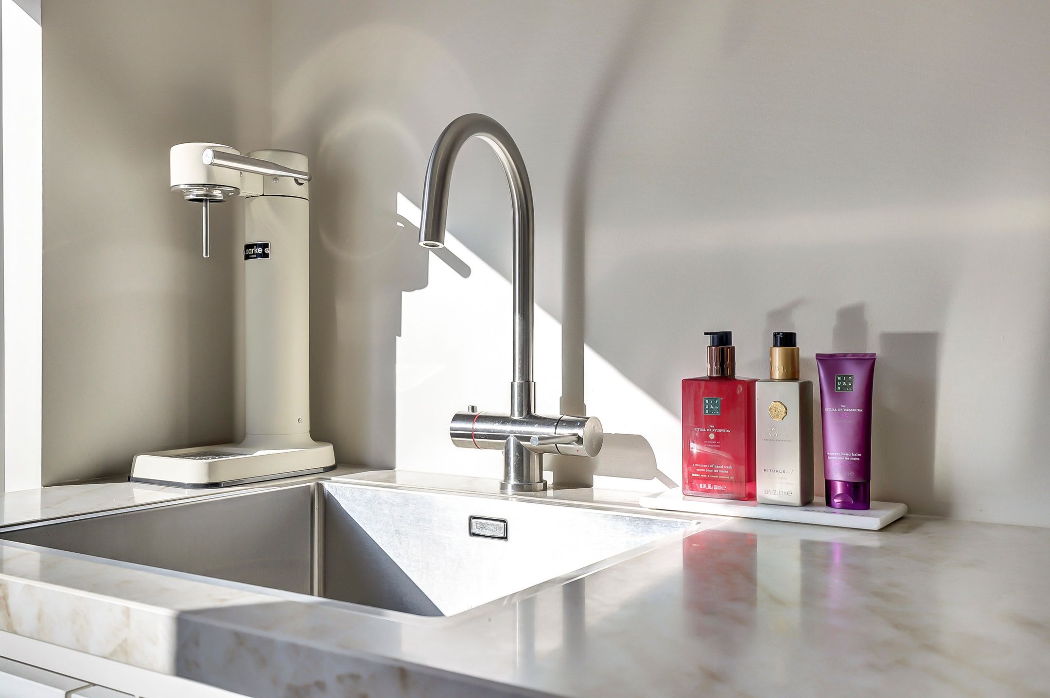 Foto 21 van Adrianastraat 15