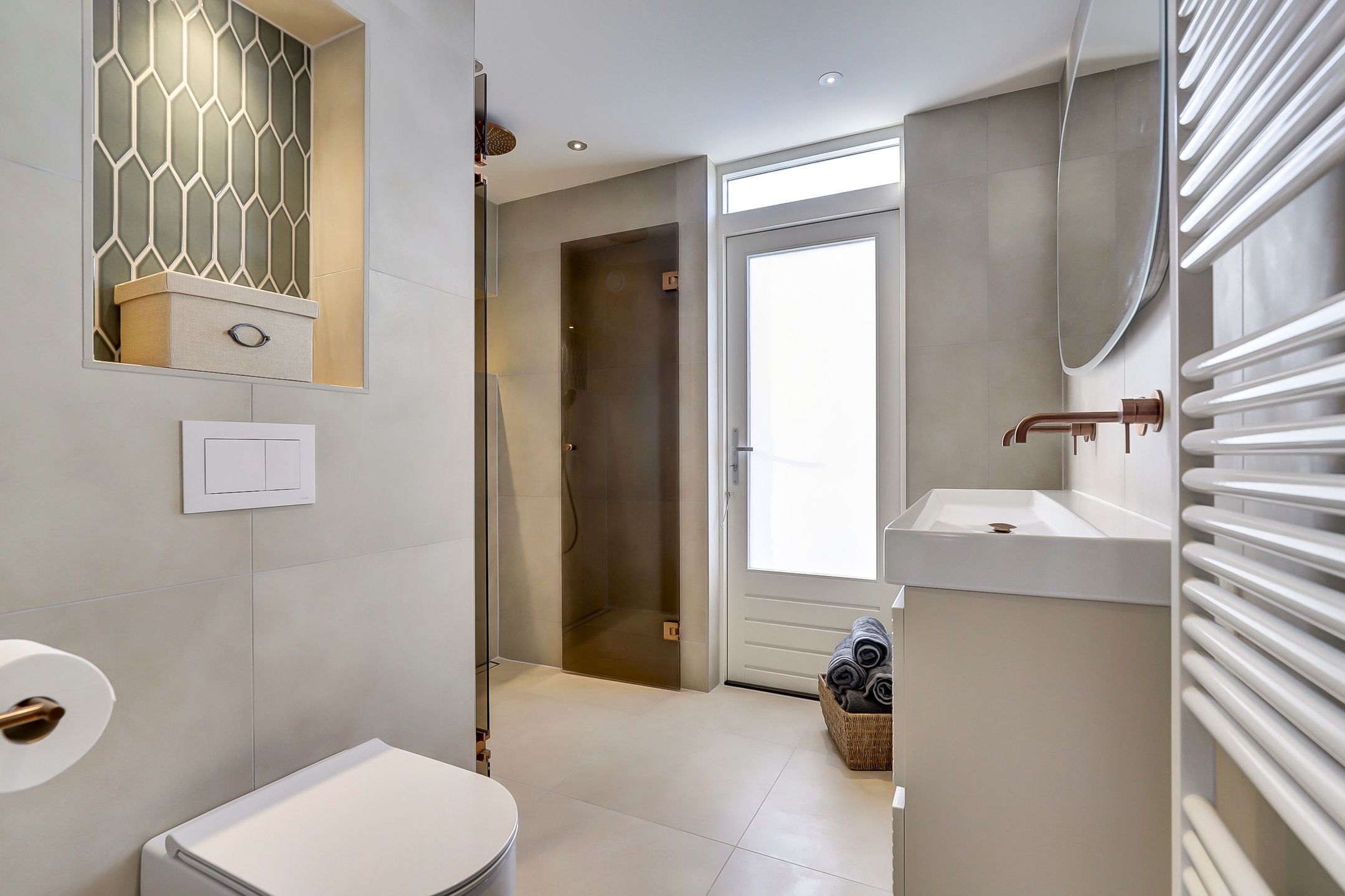 Foto 30 van Adrianastraat 15