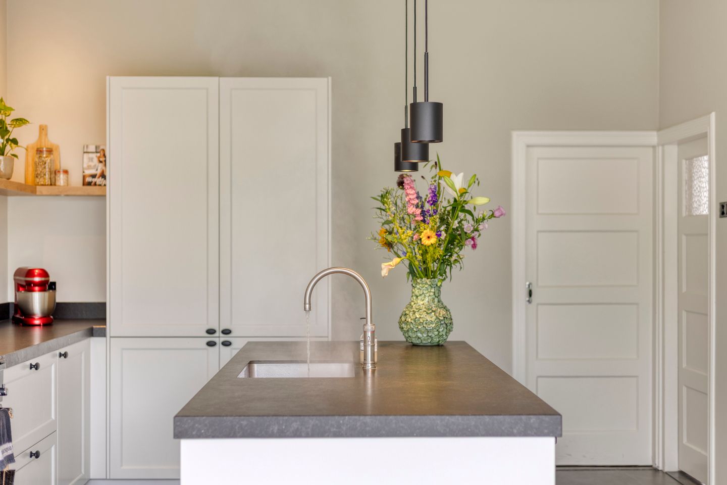 Photo 19 of Vreesweg 9