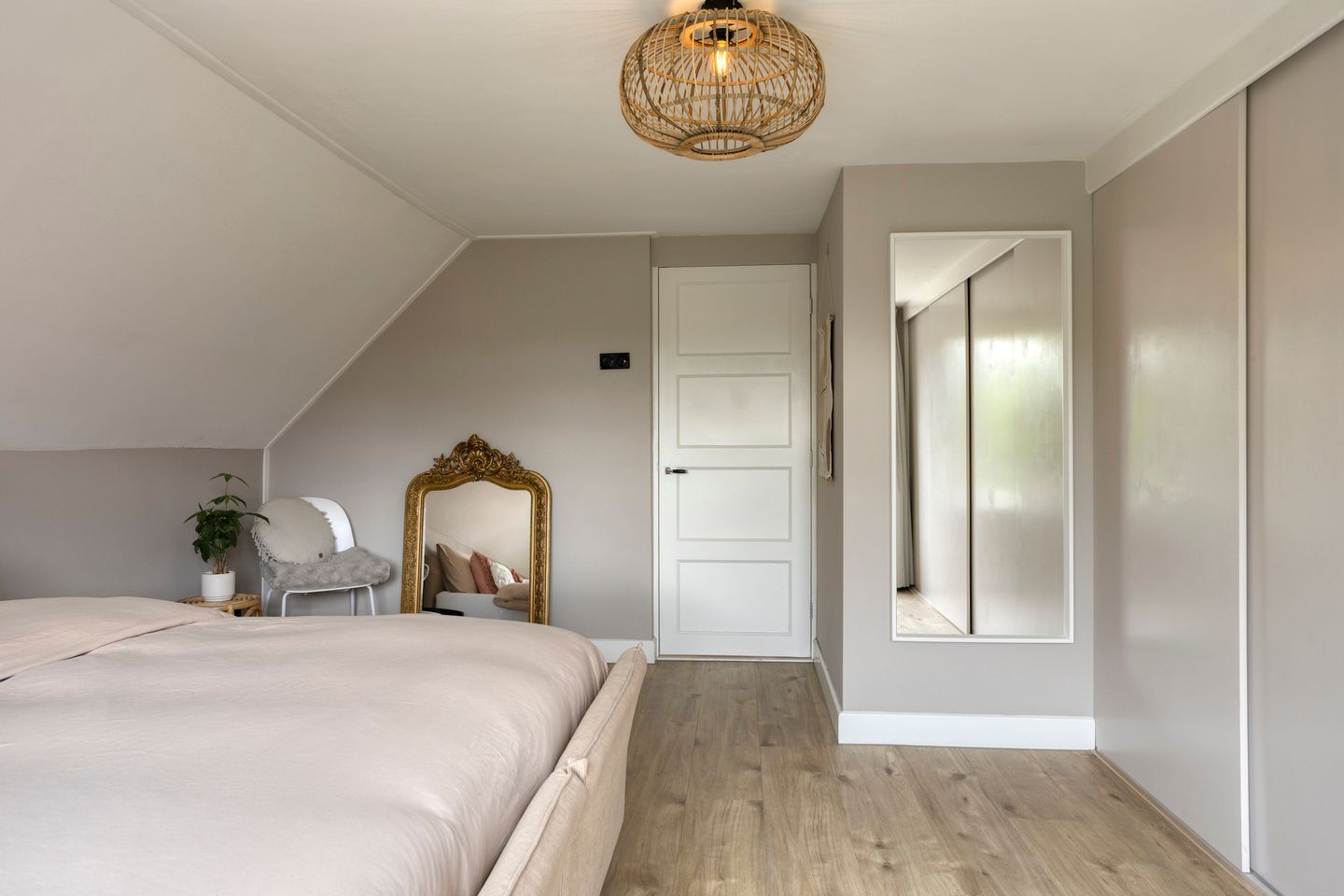 Photo 29 of Vreesweg 9