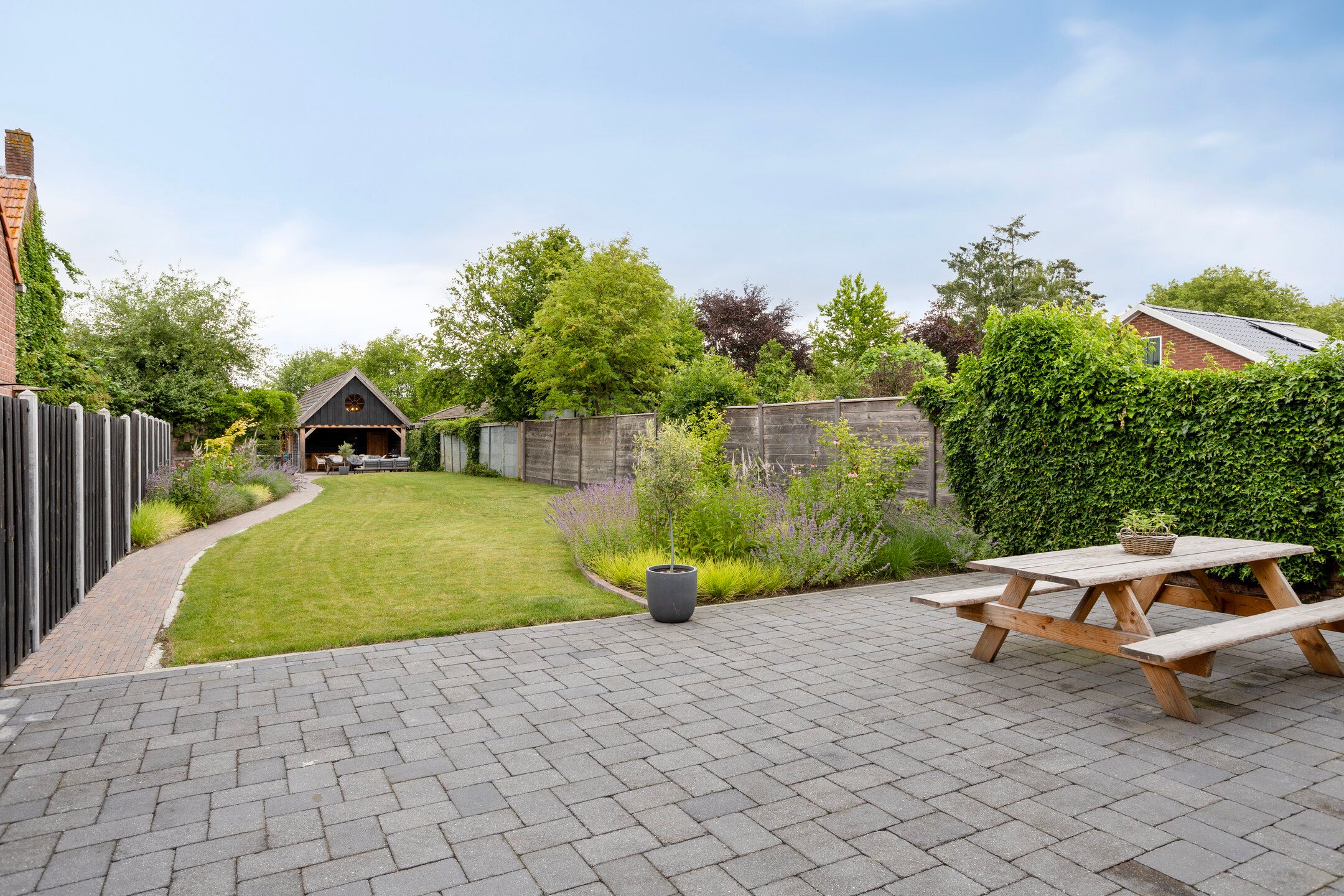 Photo 36 of Vreesweg 9