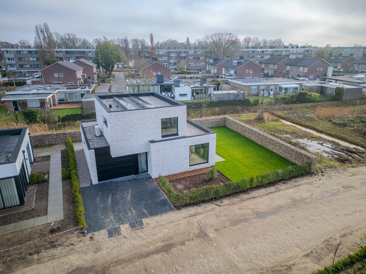 Foto 3 van Johanna Westerdijkstraat 8