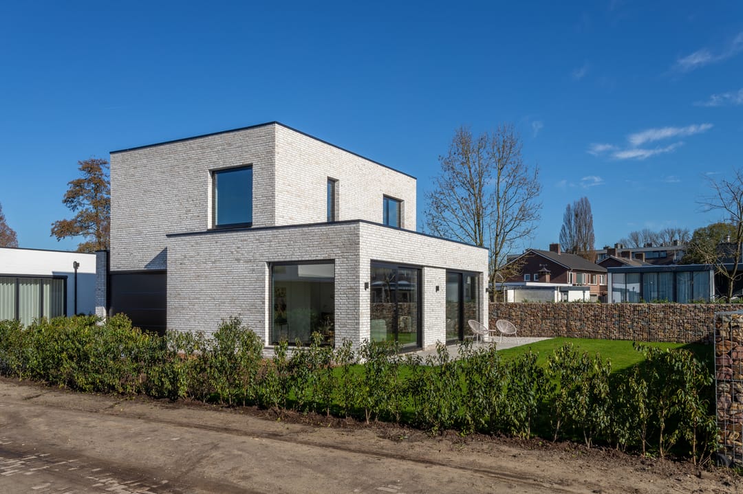 Photo 23 of Johanna Westerdijkstraat 8