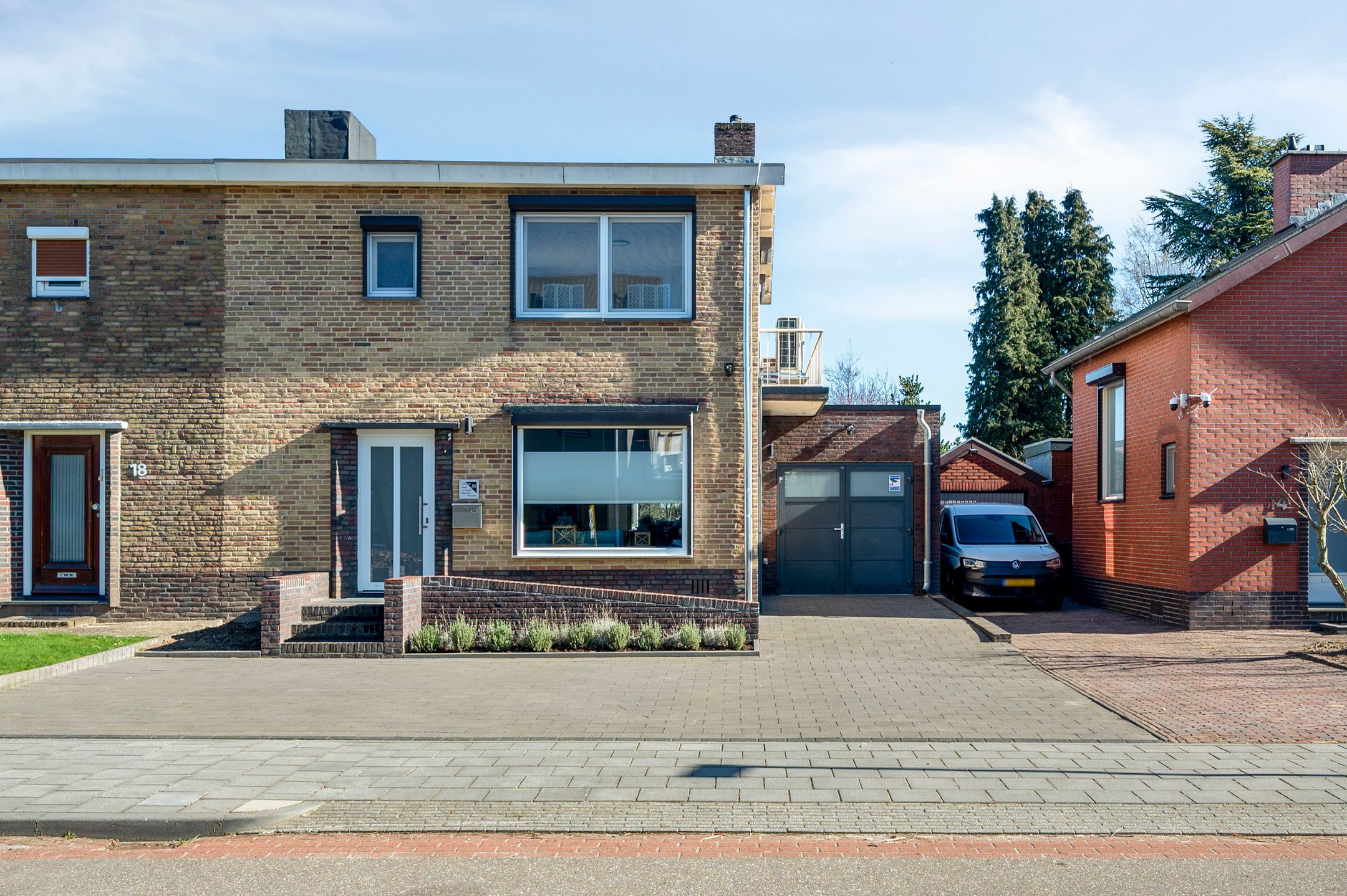 Photo 3 of Jabeekerstraat 16