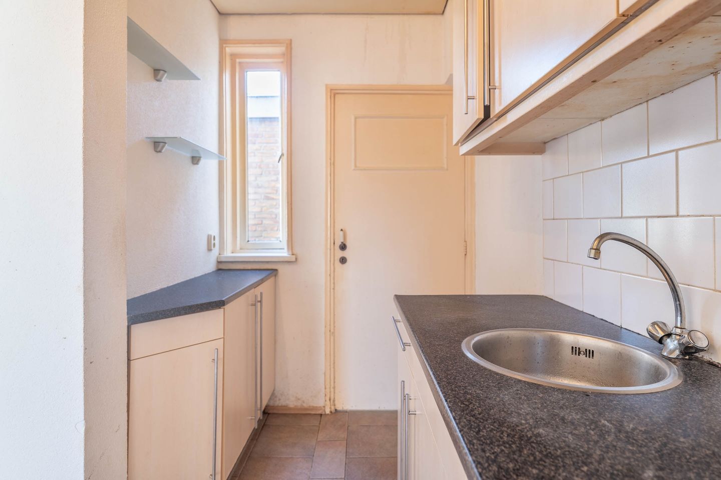 Photo 14 of Beatrixstraat 3