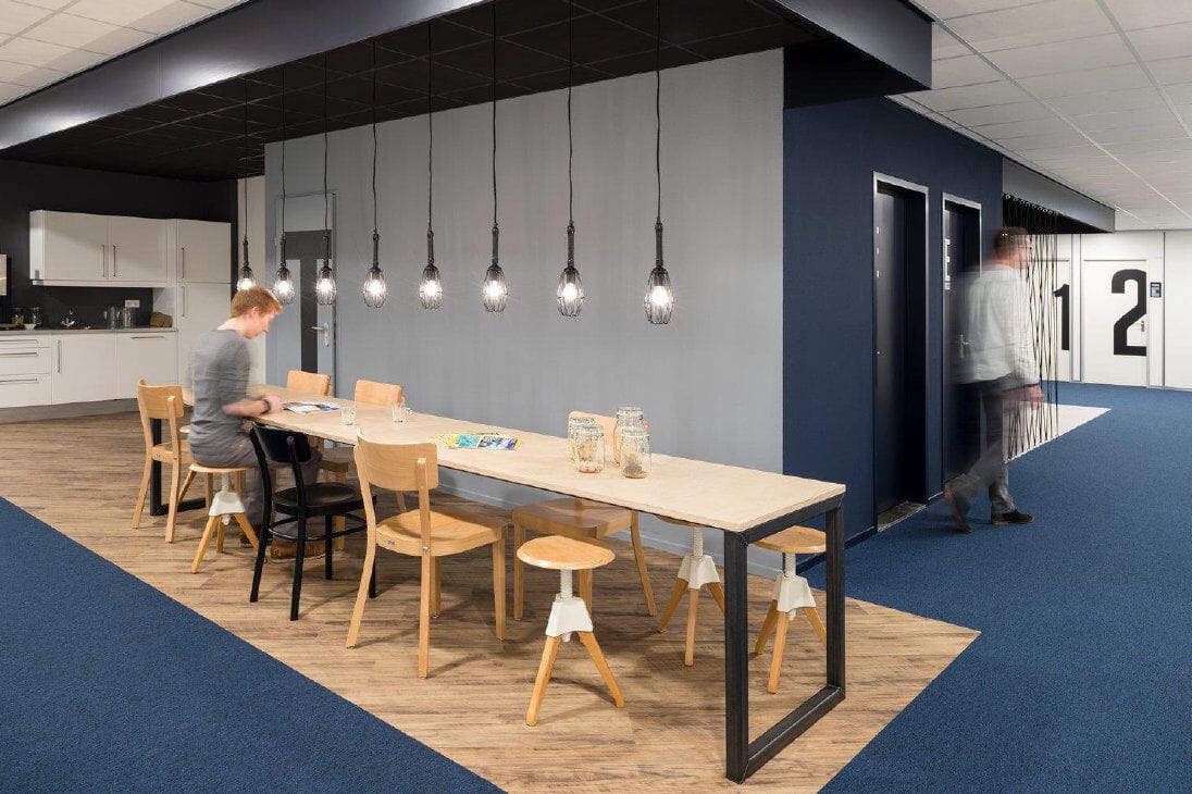 Bekijk foto 4 van Europalaan 2