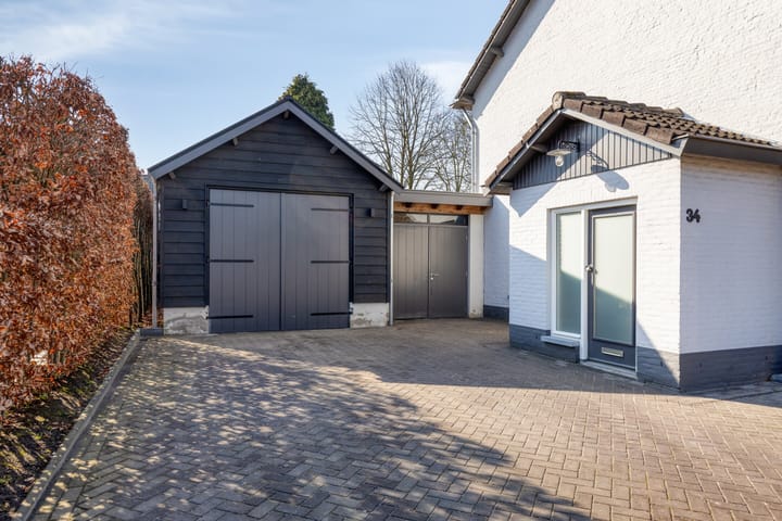 Foto 3 van Baarleseweg 34