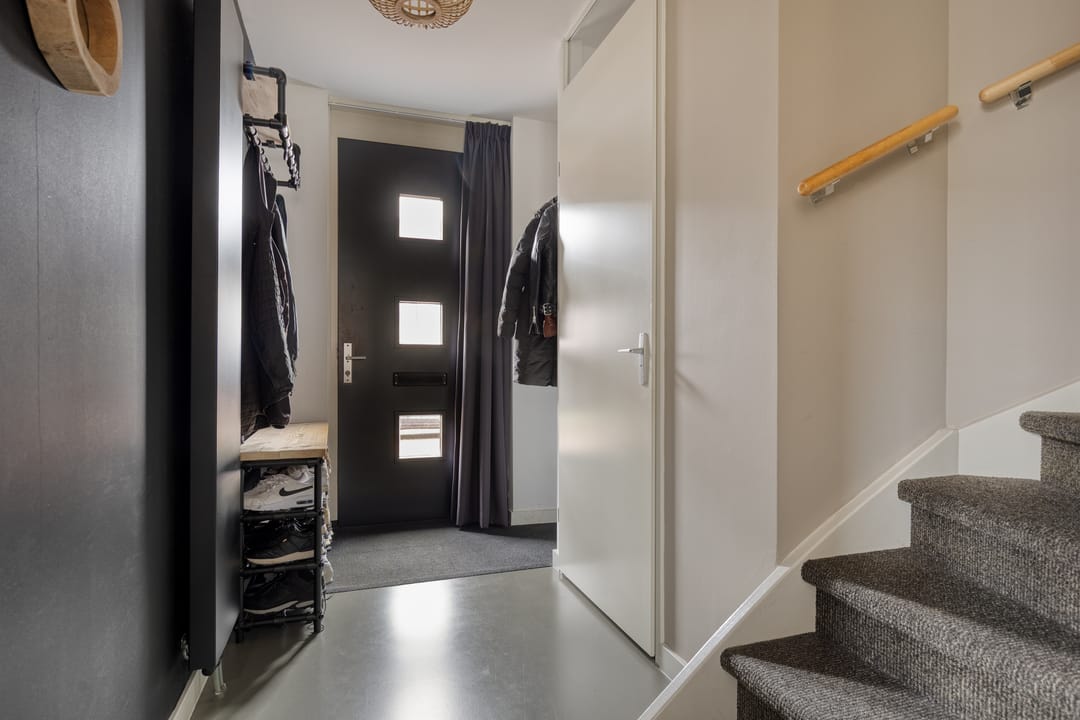 Foto 2 van Poeloever 12