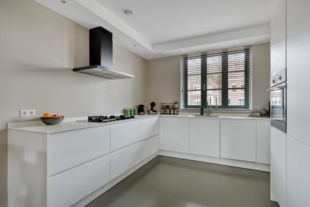 Foto 7 van Poeloever 12