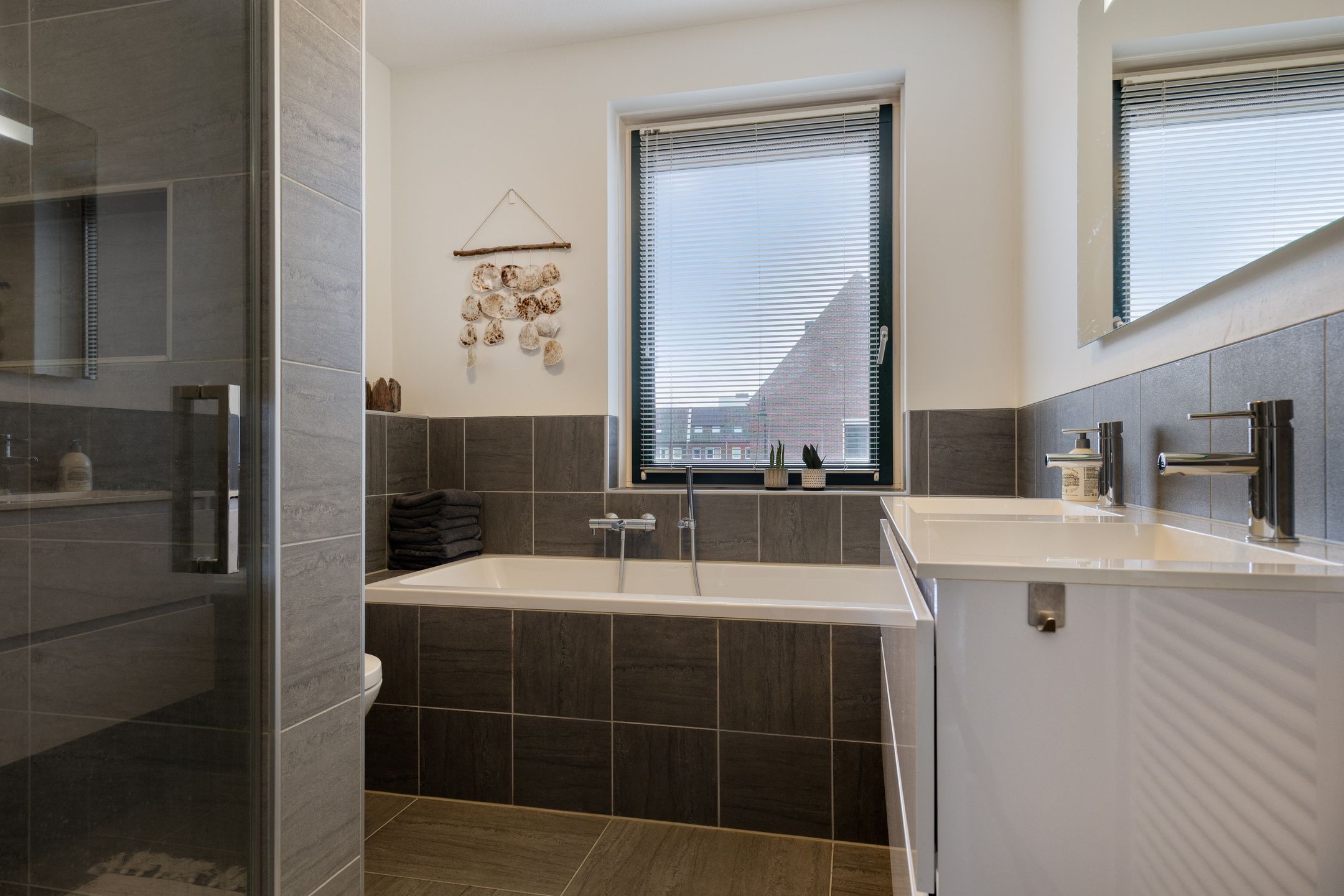 Foto 12 van Poeloever 12