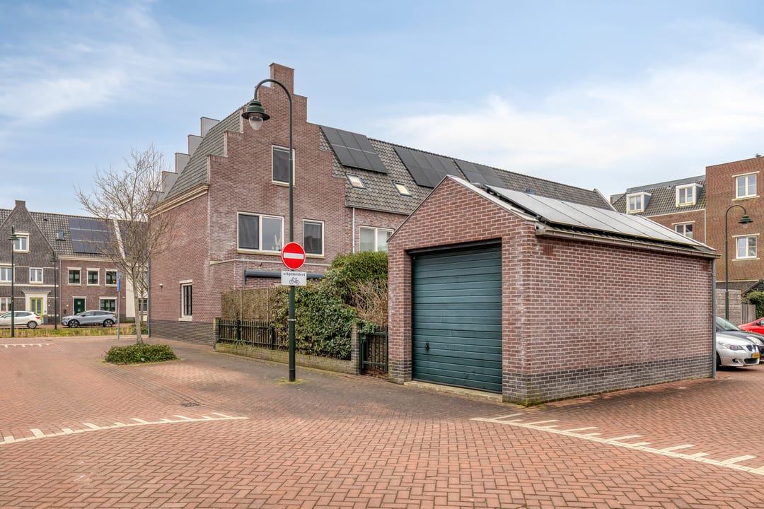 Foto 22 van Poeloever 12