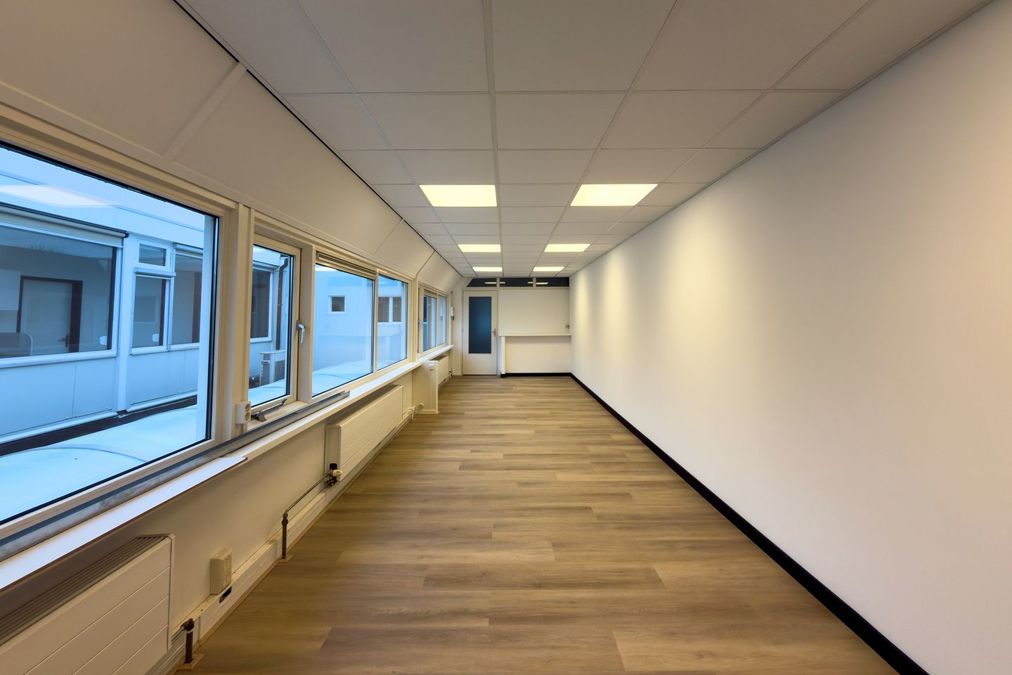 View photo 4 of Notaris Kruytstraat 36