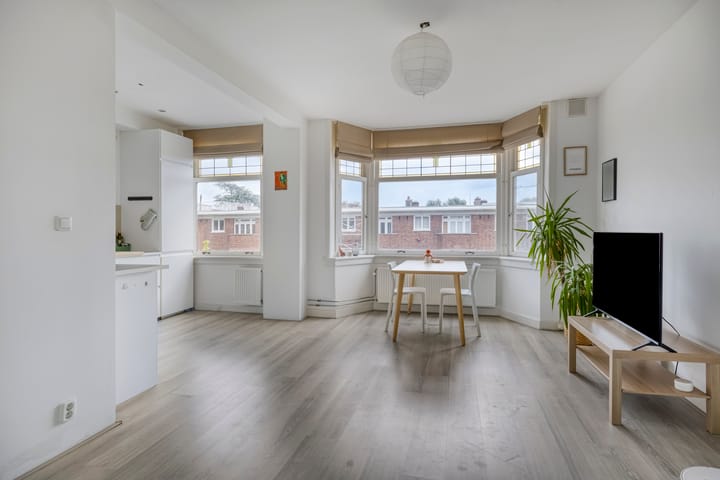 Photo 4 of Kinderdijkstraat 94-3