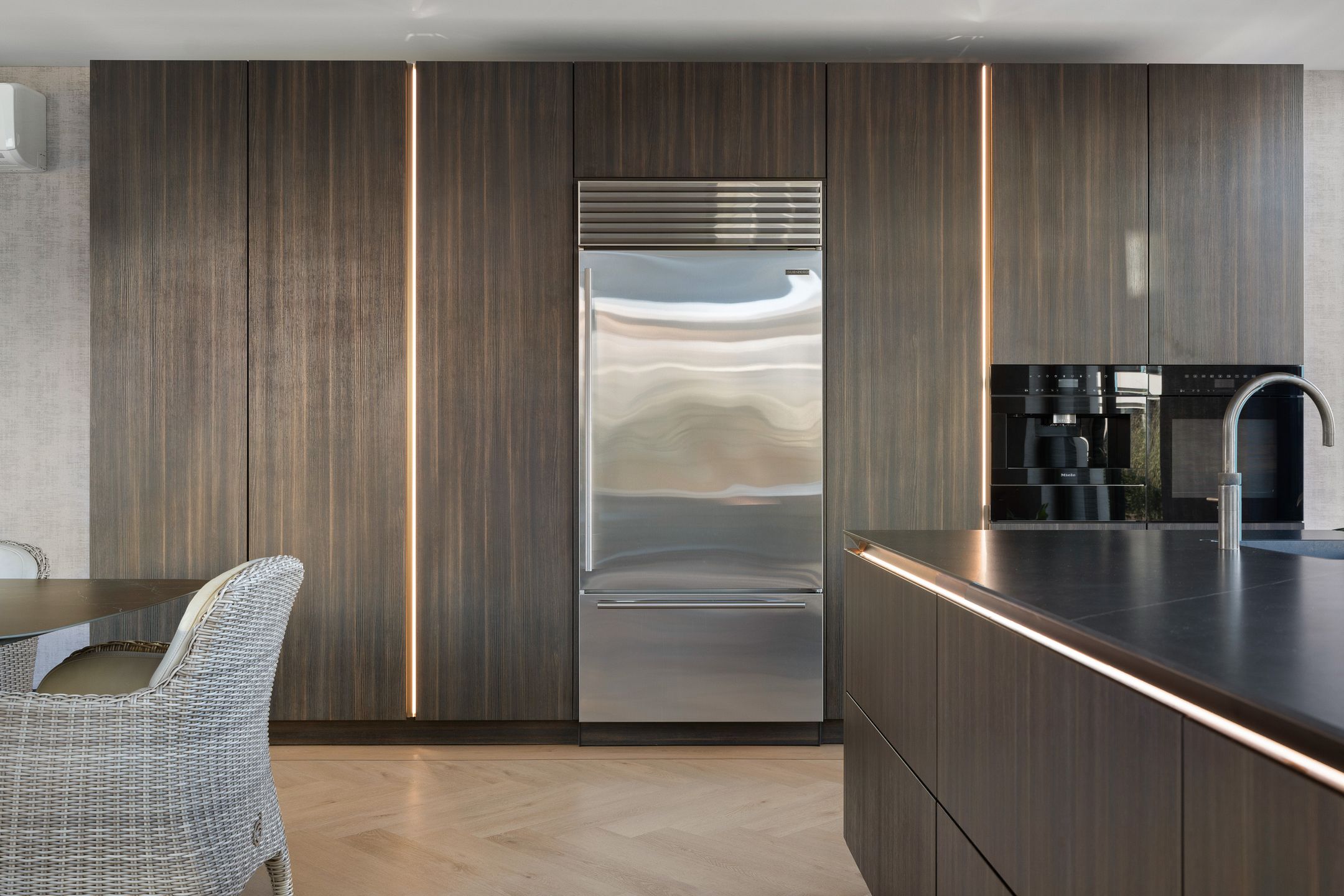 Foto 18 van Fritz Langstraat 5