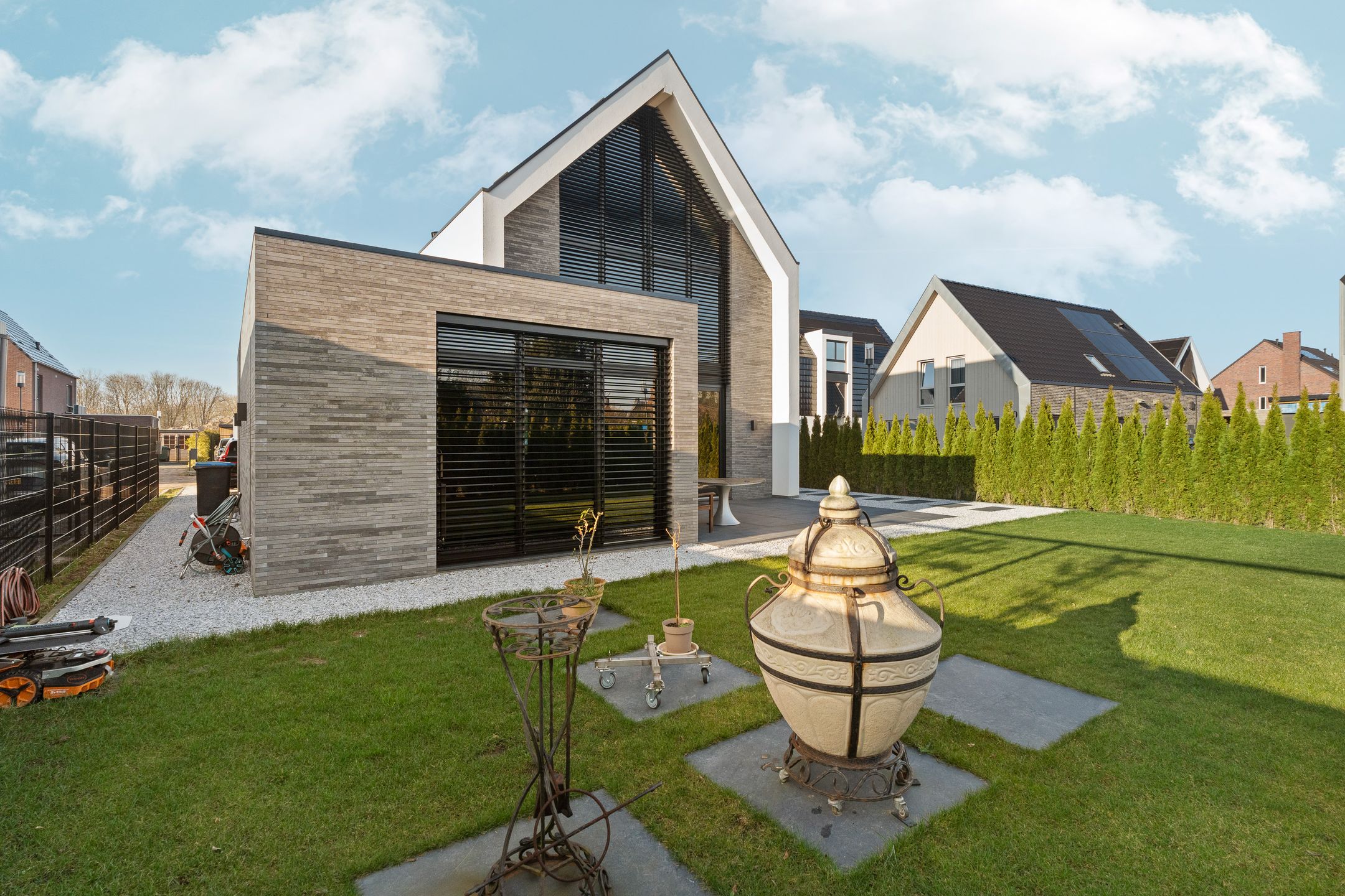 Foto 57 van Fritz Langstraat 5