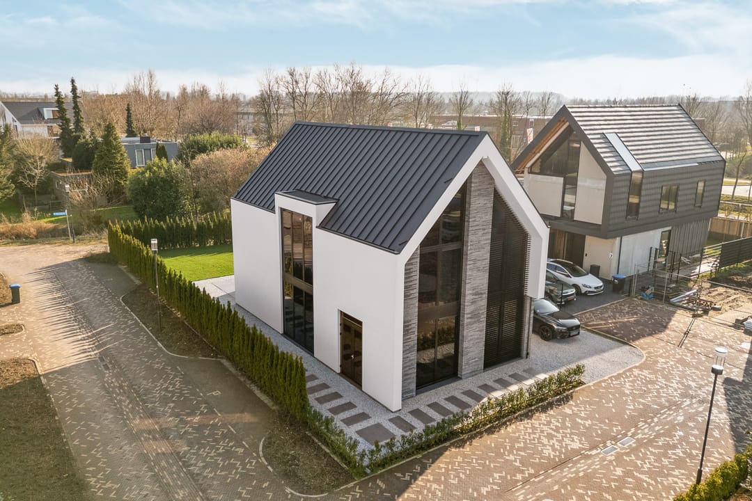 Foto 68 van Fritz Langstraat 5