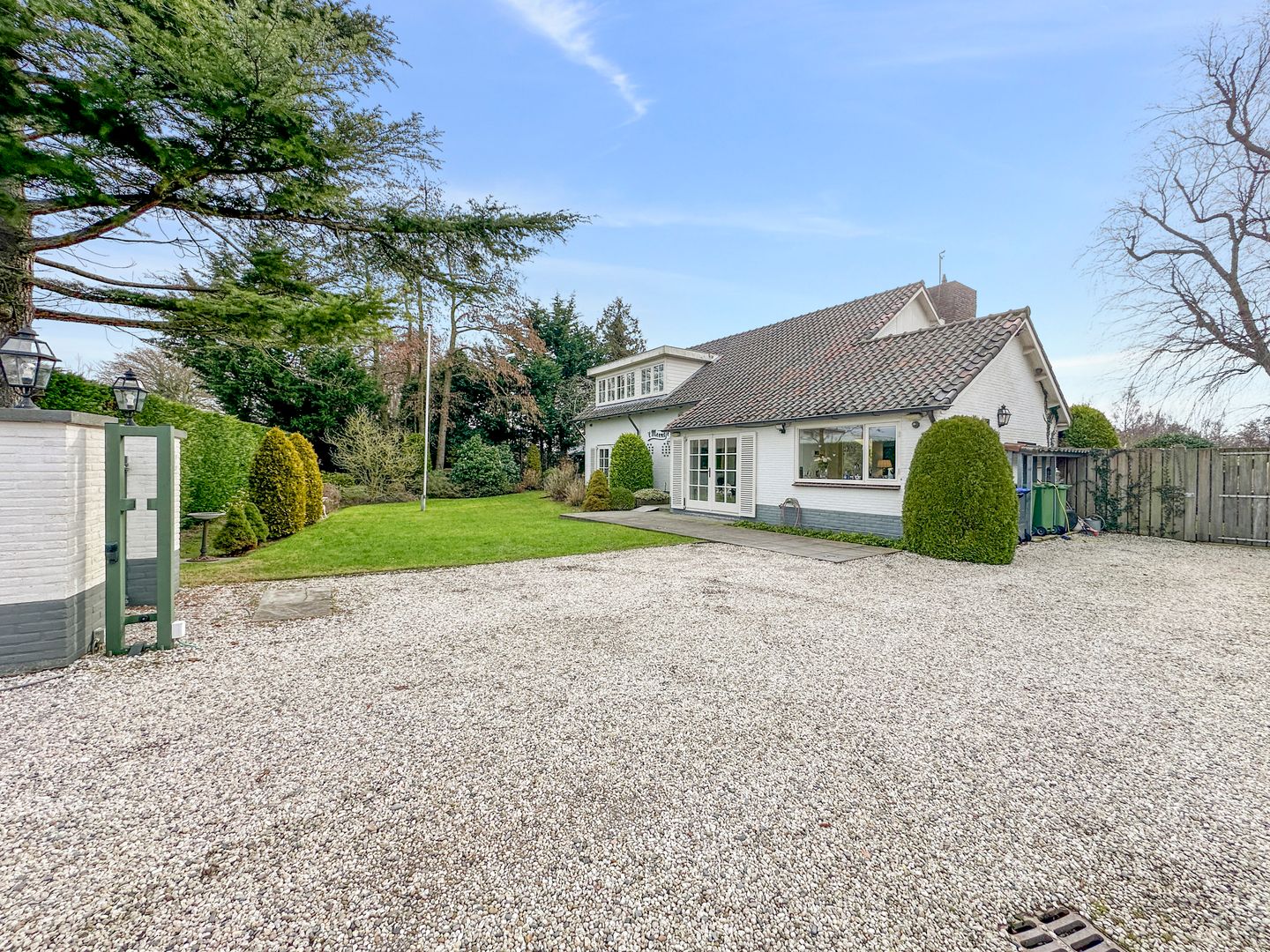 Foto 25 van Nieuw-Loosdrechtsedijk 297