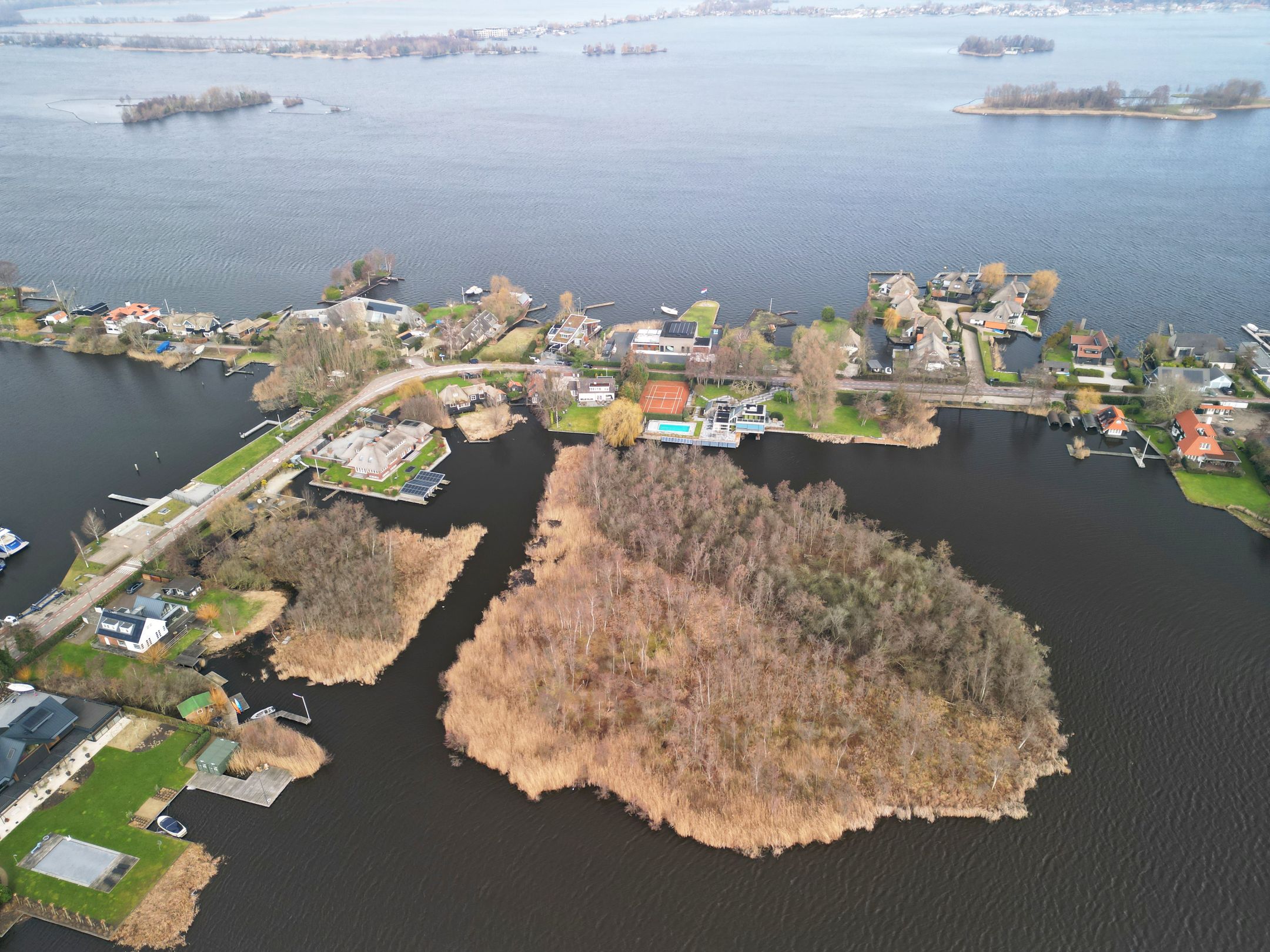 Foto 27 van Nieuw-Loosdrechtsedijk 297