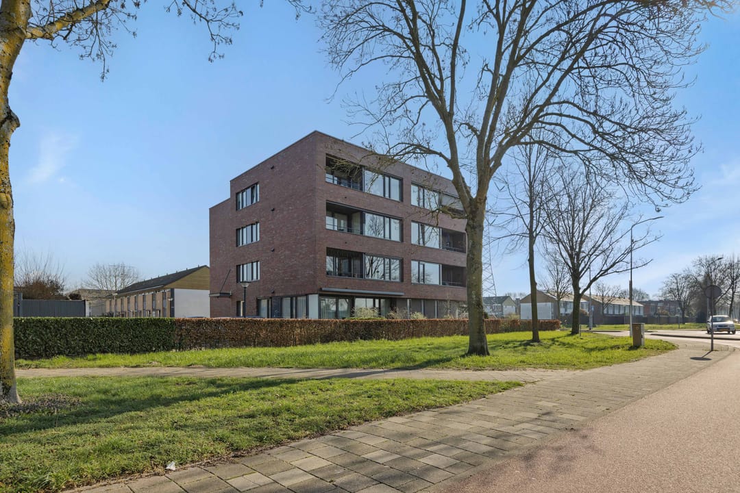 Foto 1 van Achtste Donk 22-A