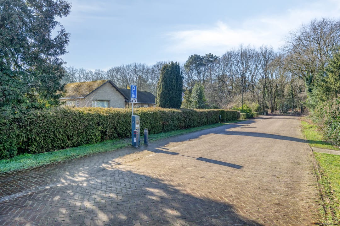 Photo 31 of Landmeerseweg 22