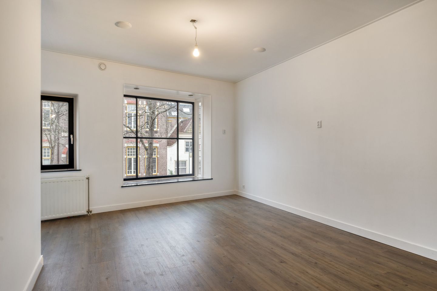 Photo 4 of Vlasmarkt 8-A