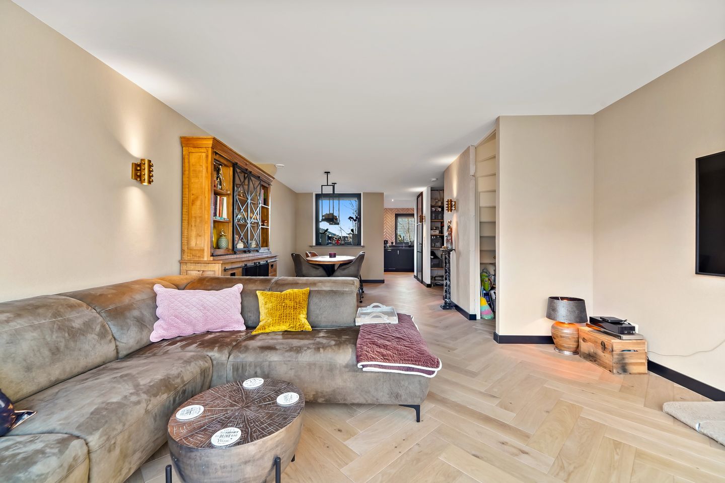 Photo 10 of Schouw 49