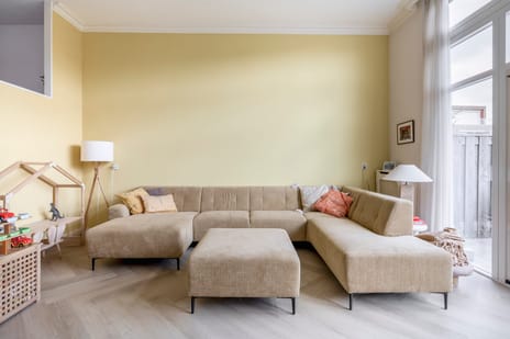 Tosca 9 secondary image