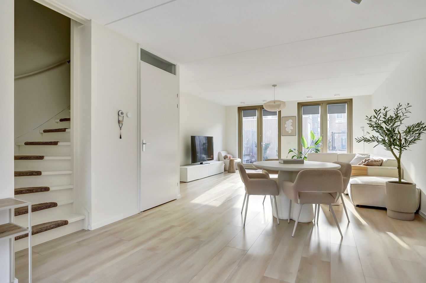 Foto 19 van Evertsenstraat 1-C