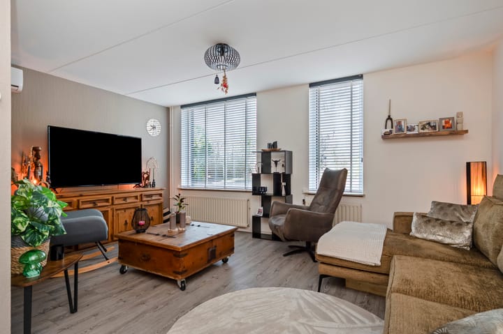 Photo 2 of Elsterweg 38