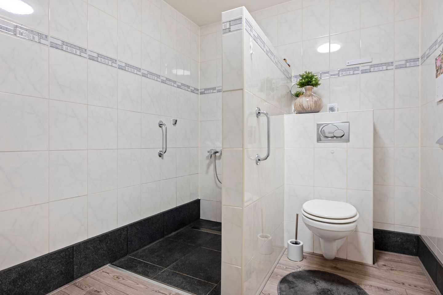 Photo 25 of Elsterweg 38