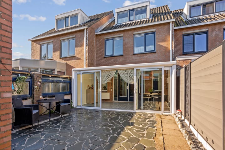 Foto 2 van Van der Does de Willeboisstraat 18