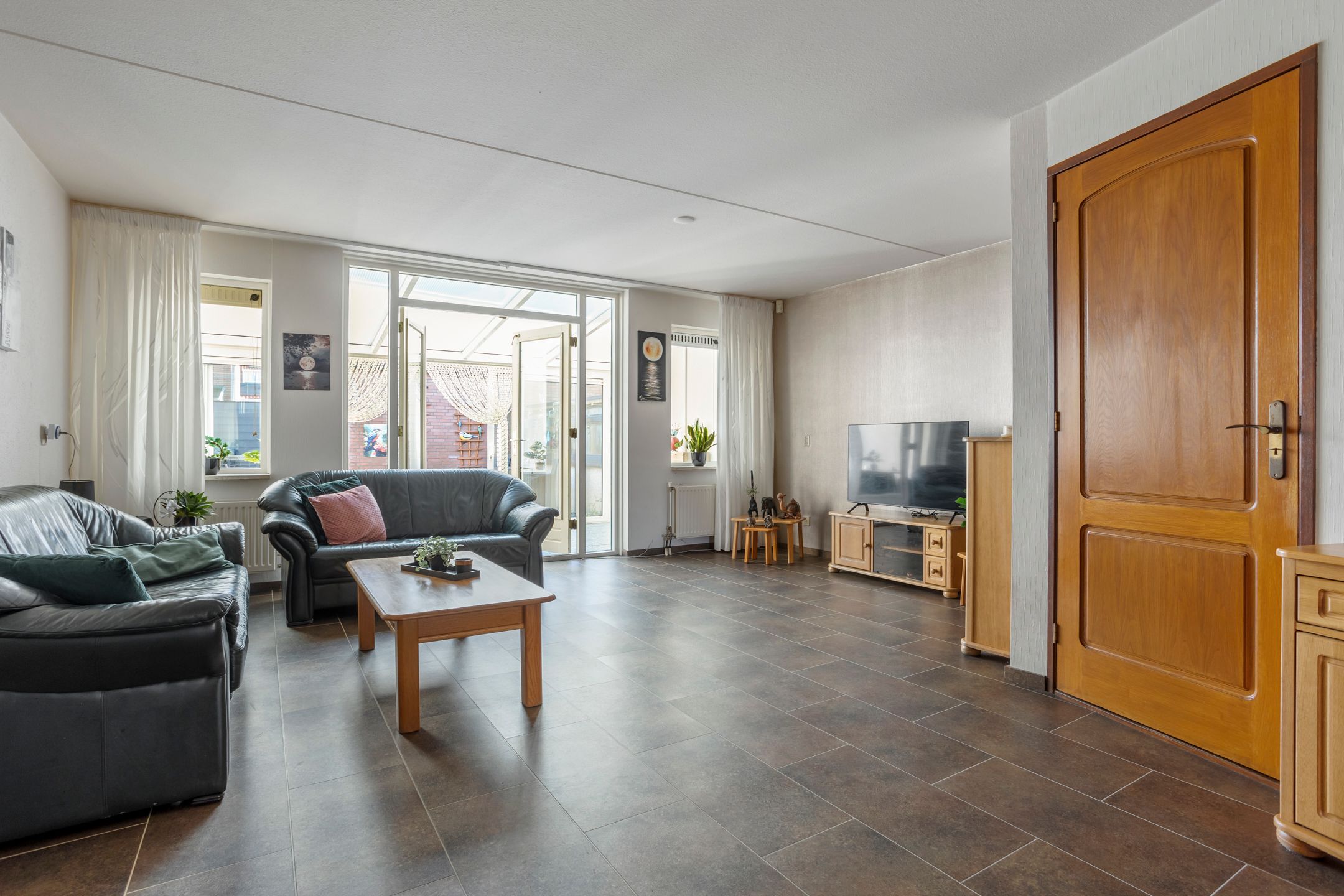 Foto 9 van Van der Does de Willeboisstraat 18