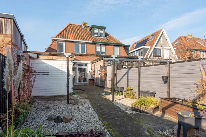 Photo 2 of Hoogeweg 16