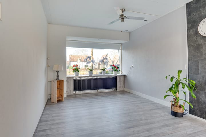 Photo 4 of Hoogeweg 16