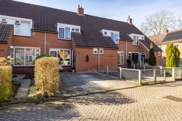 Photo 2 of Sibrandaheerd 74