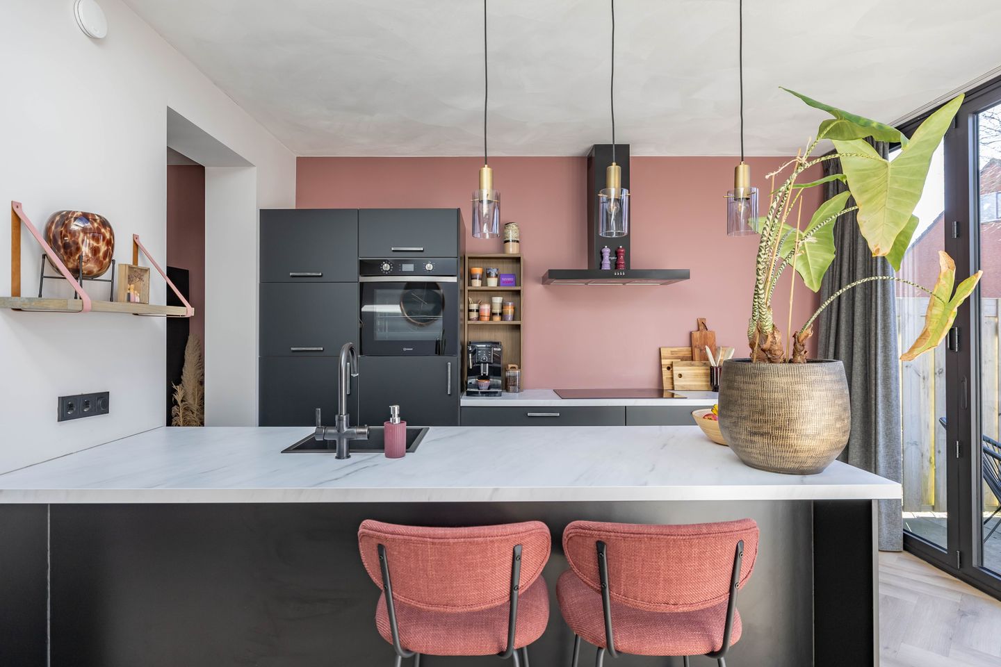 Photo 20 of Sibrandaheerd 74