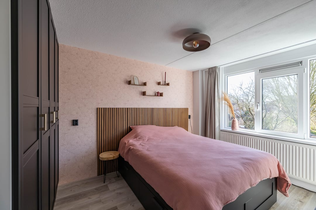 Photo 37 of Sibrandaheerd 74